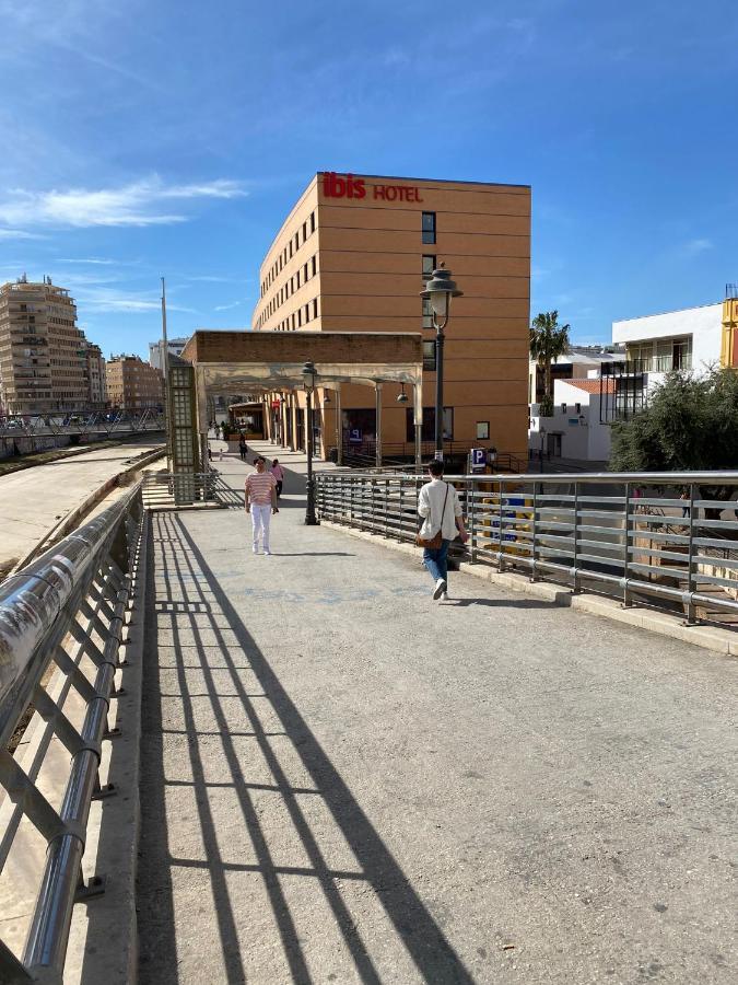 Plaza Aurora, Casa en el Centro Histórico Málaga Exterior foto